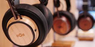 green tech eco headphones