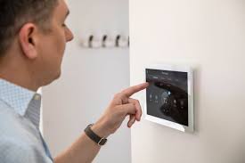 Smart plug controlling home appliances